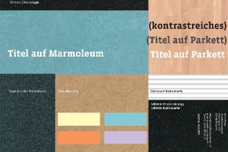 Farbkonzept kombiniert mit naturbelassenen Flächen in ganzer Ausstellung.